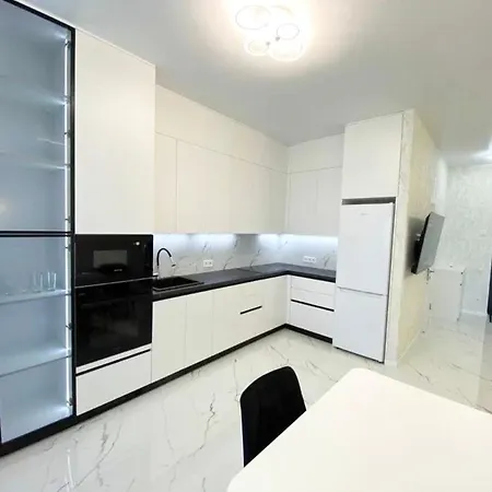 Diamond Studio Near Most City دنيبروبيتروفسك المظهر الخارجي الصورة
