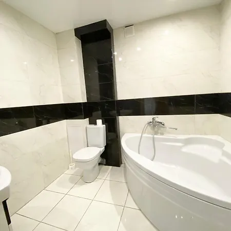 Diamond Studio Near Most City دنيبروبيتروفسك المظهر الخارجي الصورة
